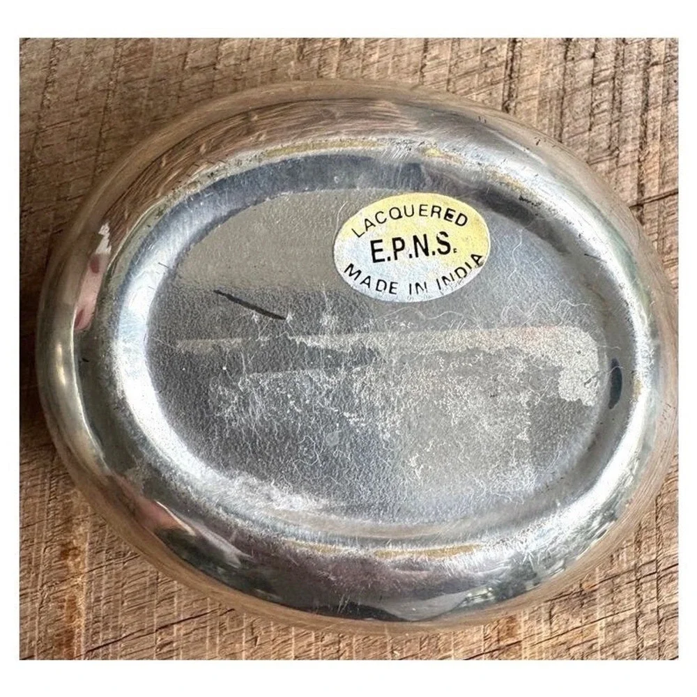 Vintage EPNS Round Silver-Tone Floral Trinket Box Victorian Revival